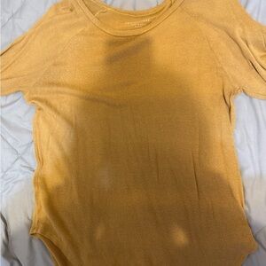 Women's mustard yellow top very soft and comfortable